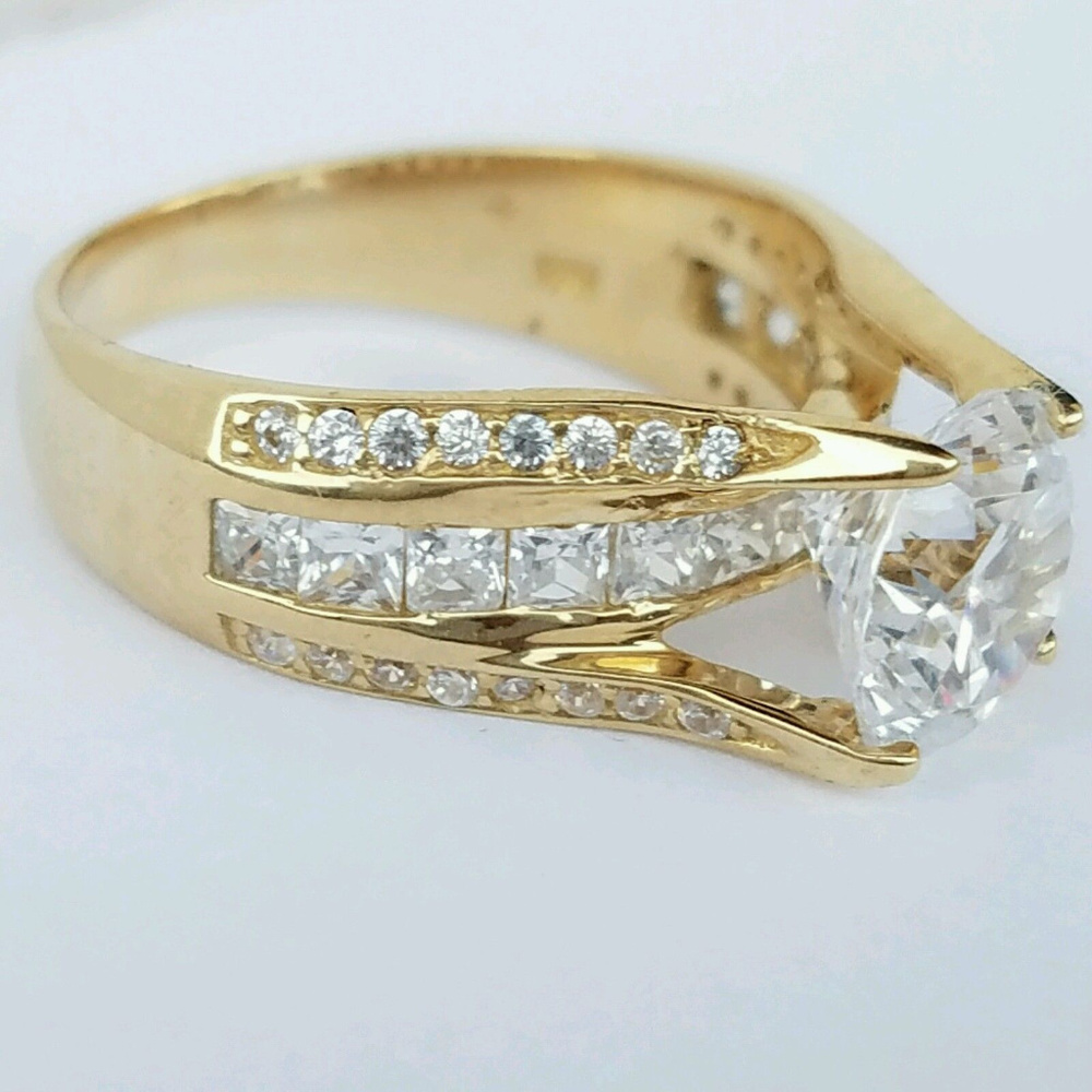 14k white or Yellow Gold Round Engagement Ring - Picture 8 of 8