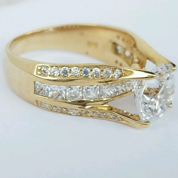 14k white or Yellow Gold Round Engagement Ring - Picture 8 of 8