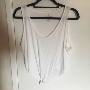 American Eagle tie up flows top