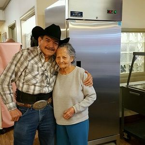 Meet your Posher, Jose