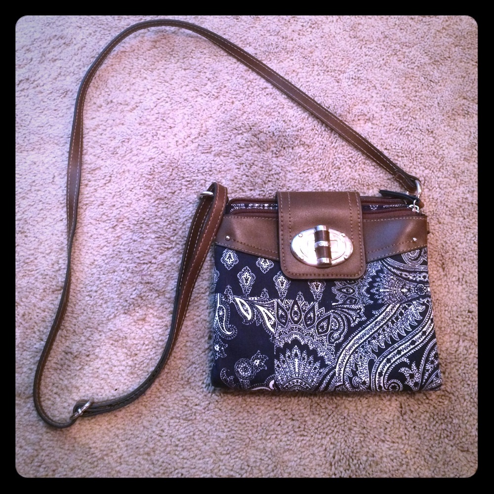 Chaps crossbody purse-like new!