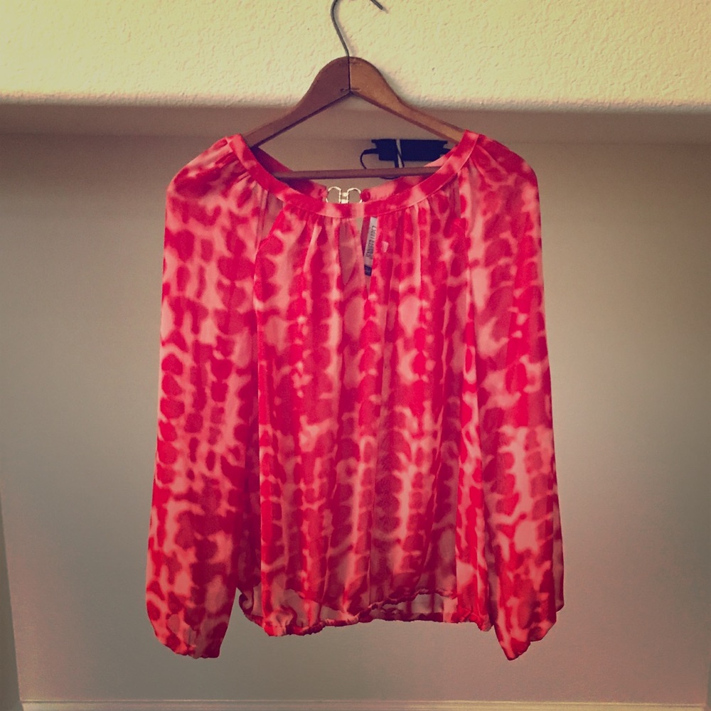 Jennifer Lopez blouse