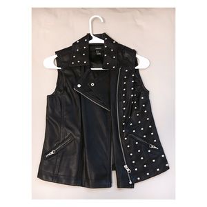 FOREVER 21 pleather Vest
