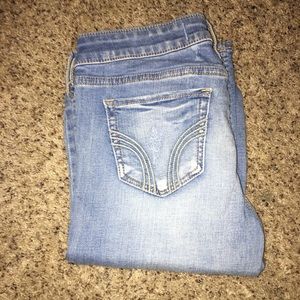 BRAND: Hollister and co. Skinny Jeans