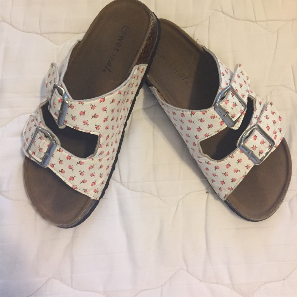 Flower pattern Birkenstock style sandals