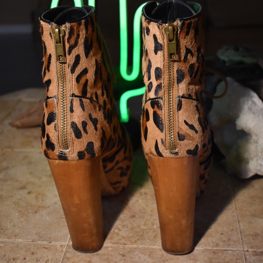 🆑Steve Madden fur leopard print heels - Picture 5 of 8