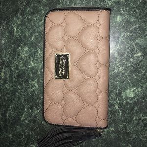 Betsey Johnson black and brown wallet