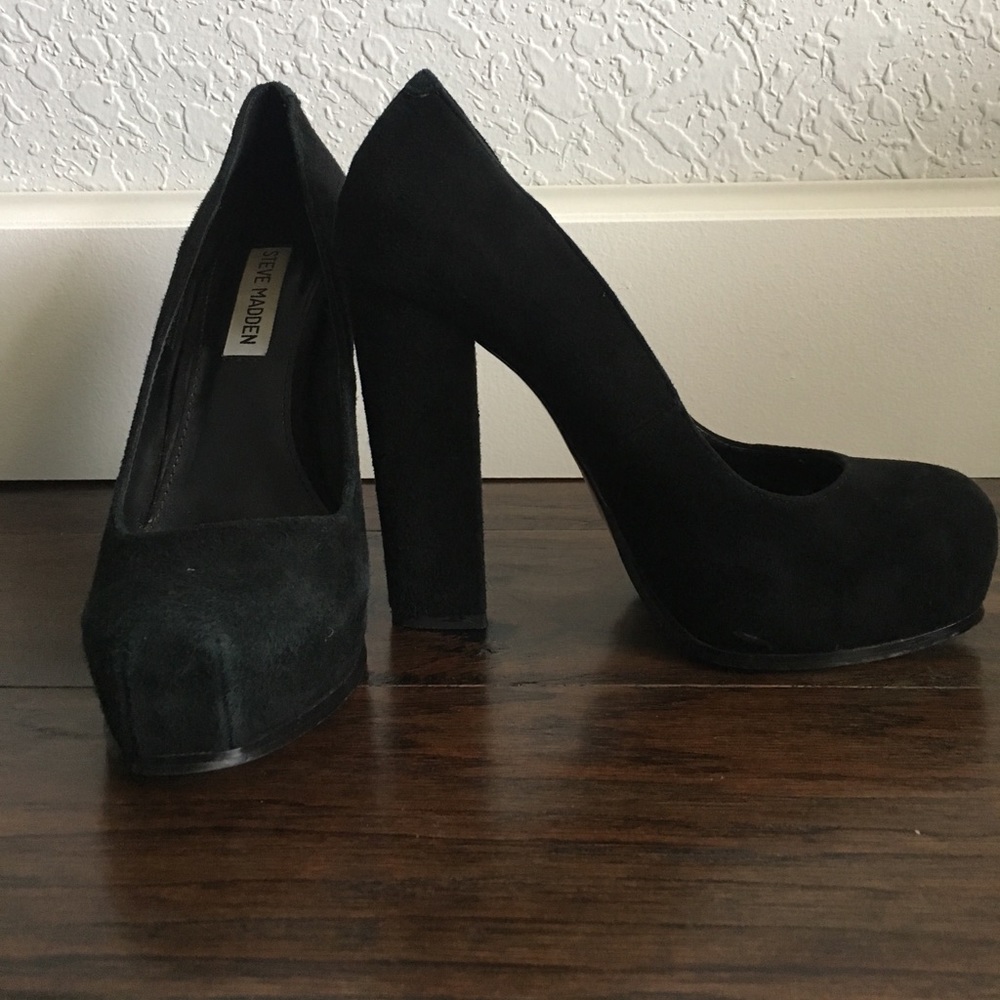 Black chunky heels