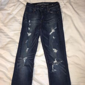 Skinny jeans with high rise