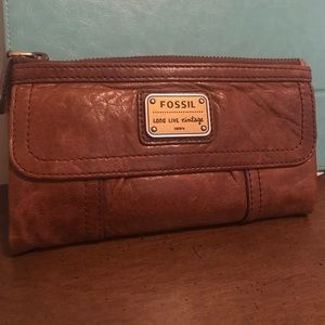 Women's fossil wallet