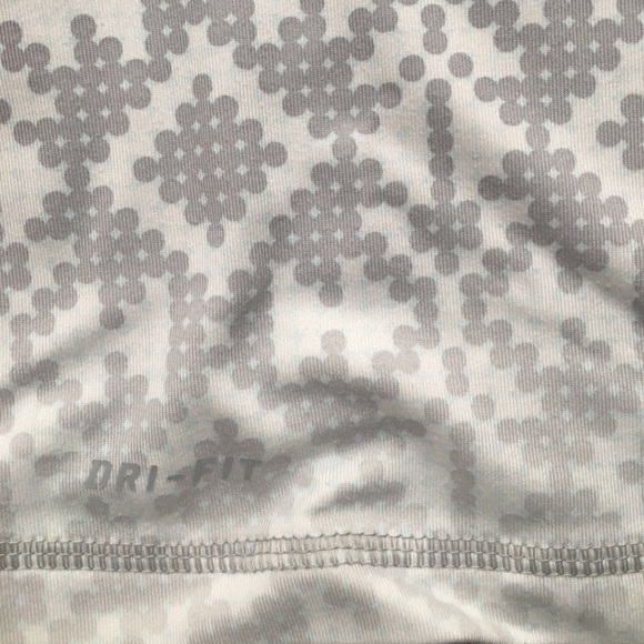 Nike log sleeve dri-fit - Picture 3 of 4