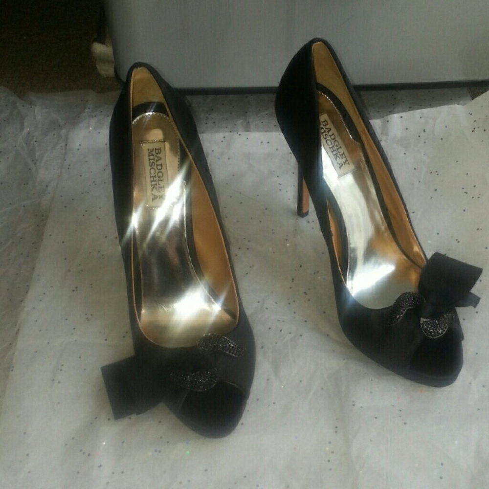 Badgley Mischka black wedding shoes size 9.5