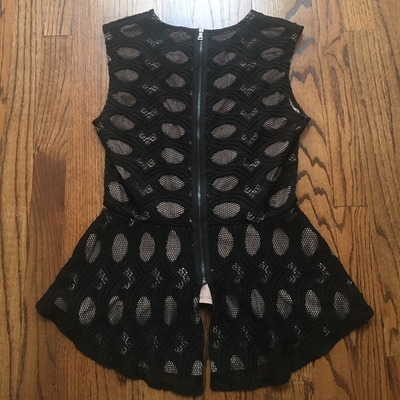 Black and Tan blouse - Picture 2 of 4