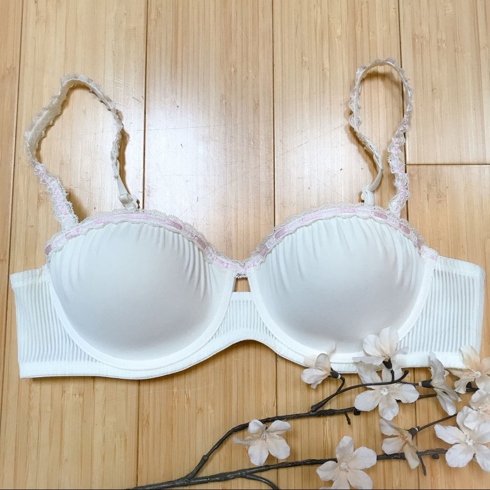 WACOAL cream demi bra, P 34a. Push-up.