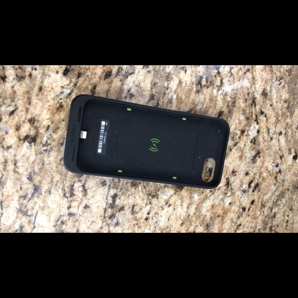 Mophie iPhone 7 charging case