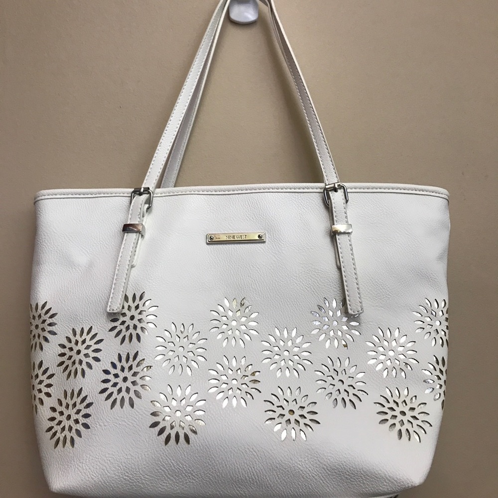 Nine West It Girl Laser Cut Daisy Small Tote