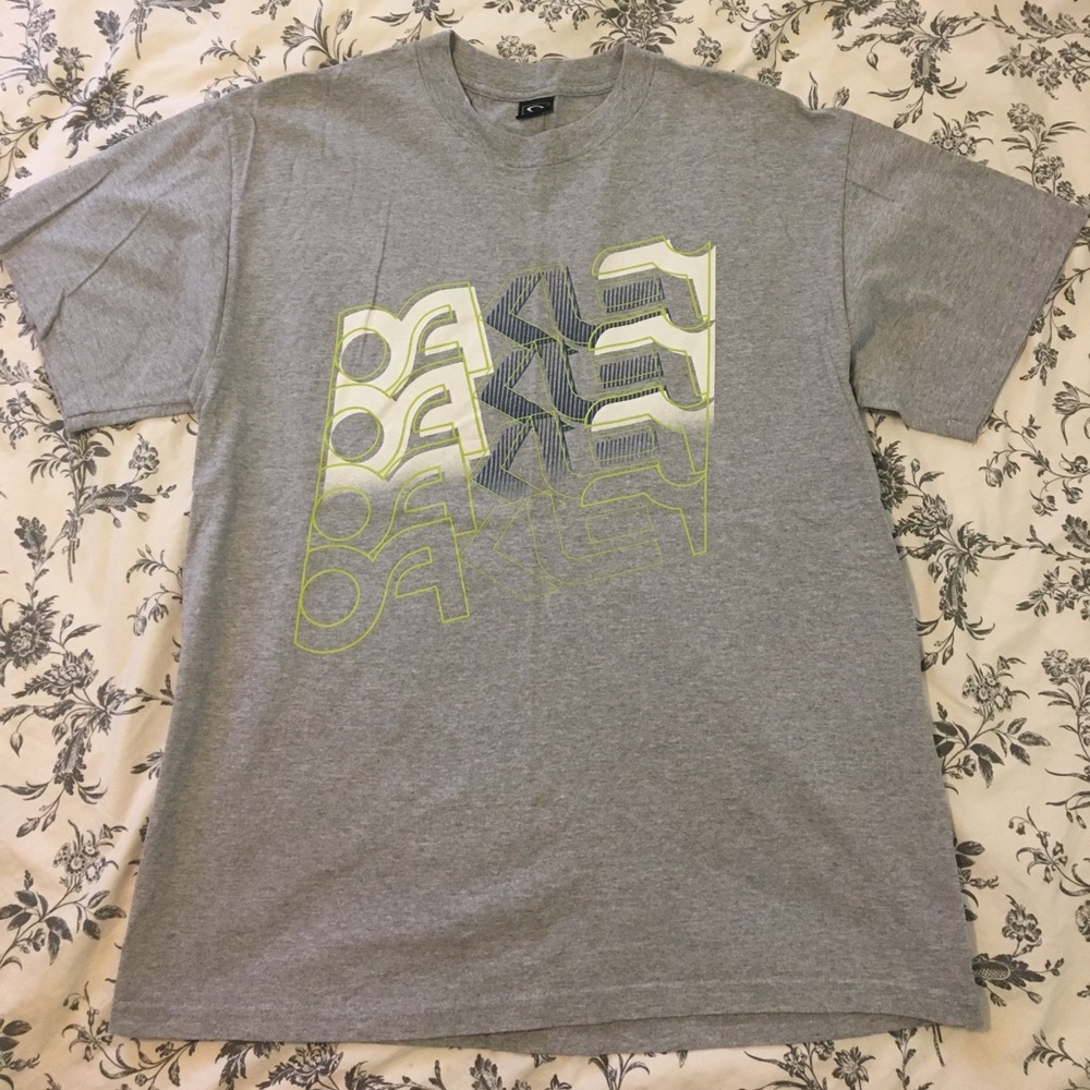 Oakley T-Shirt