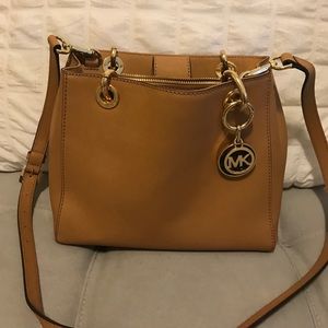 Medium Michael Kors bag $100 OBO