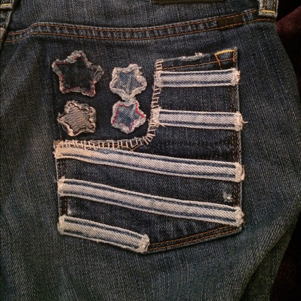 Lucky Brand Distressed Skinny Jeans - Picture 5 of 6
