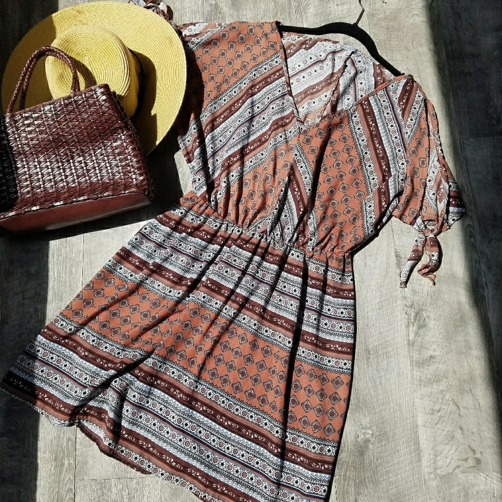 Open sleve boho style dress