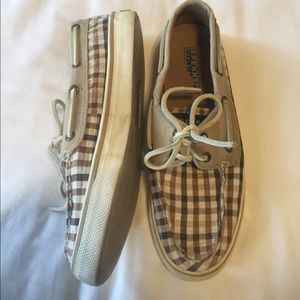 Cute brown plaid Sperry Top Siders. Size 6.5