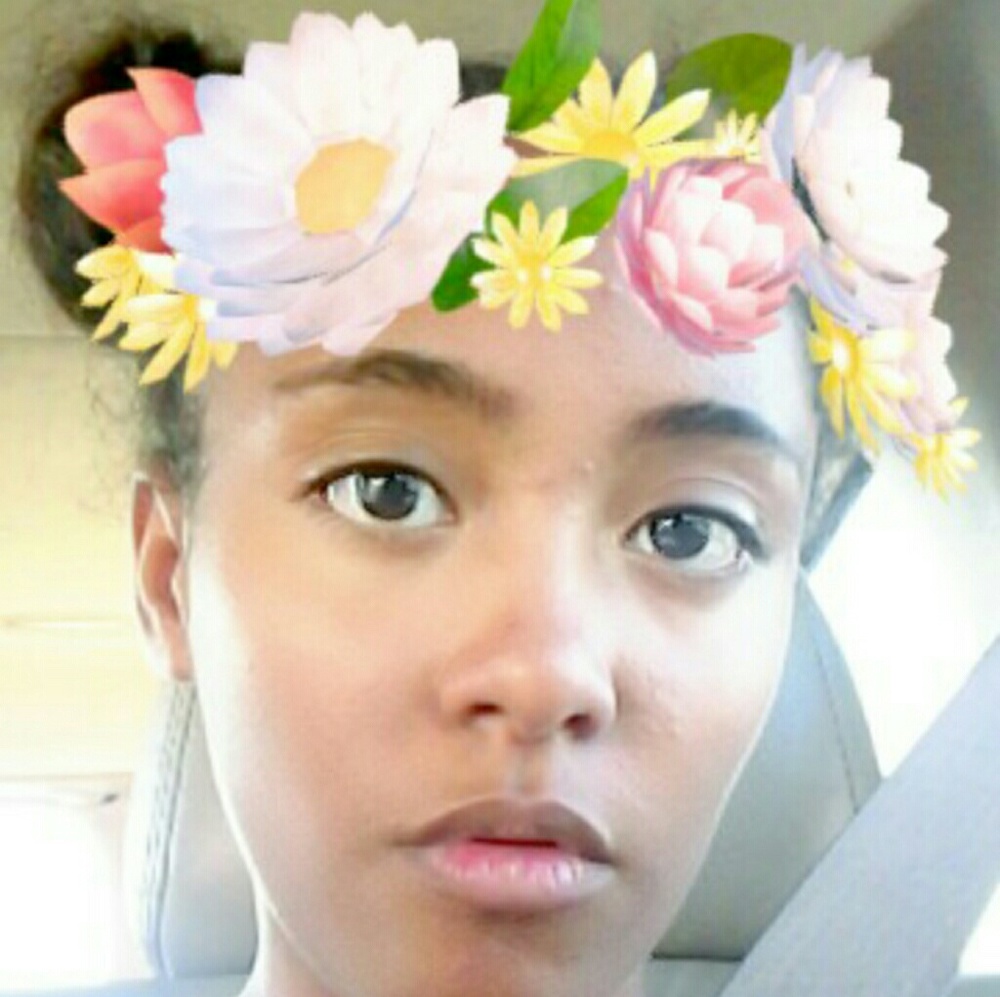 Meet your posher ,Sierra Hernandez
