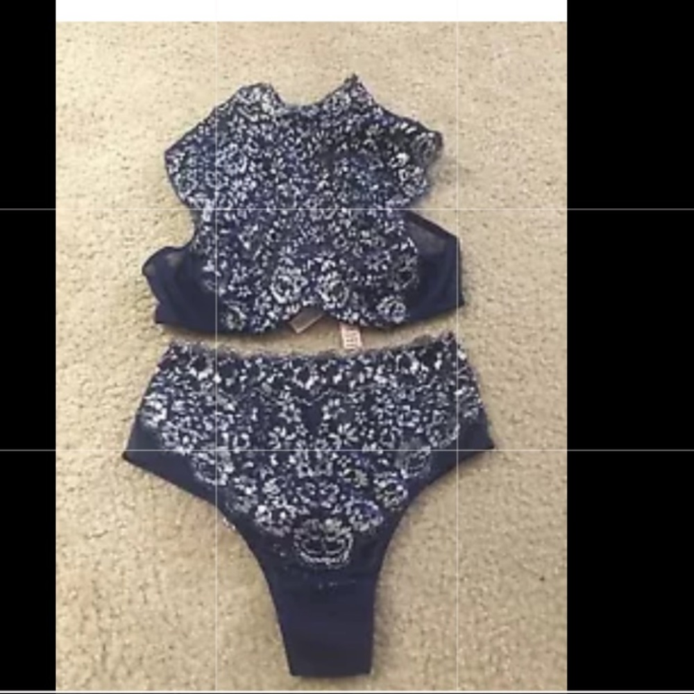 VICTORIAS SECRET HIGH WAIST LACE BLUE BRA SET