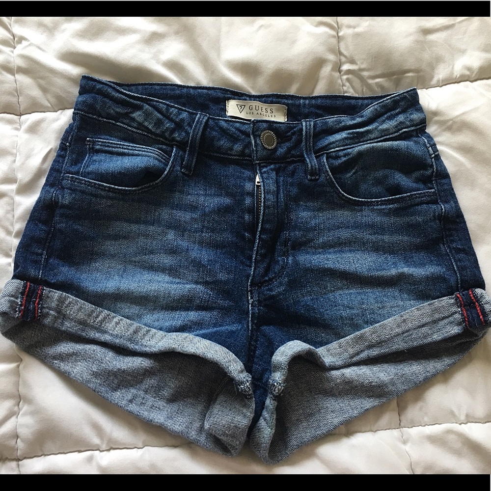 ✖️SOLD✖️ GUESS 1981 High-Rise Cuffed Shorts