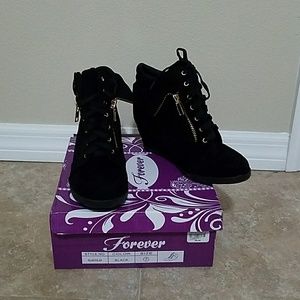 Black 2 inch wedge heel boots size 7