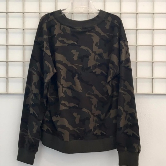 Camo Lace Up Pullover - Picture 3 of 3