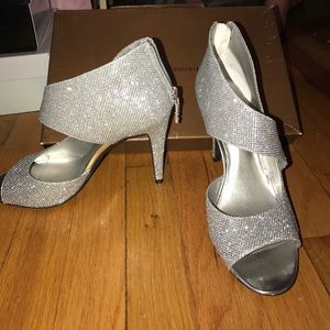 Silver Stiletto Heel (shimmery)