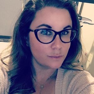 Meet your Posher, Jen