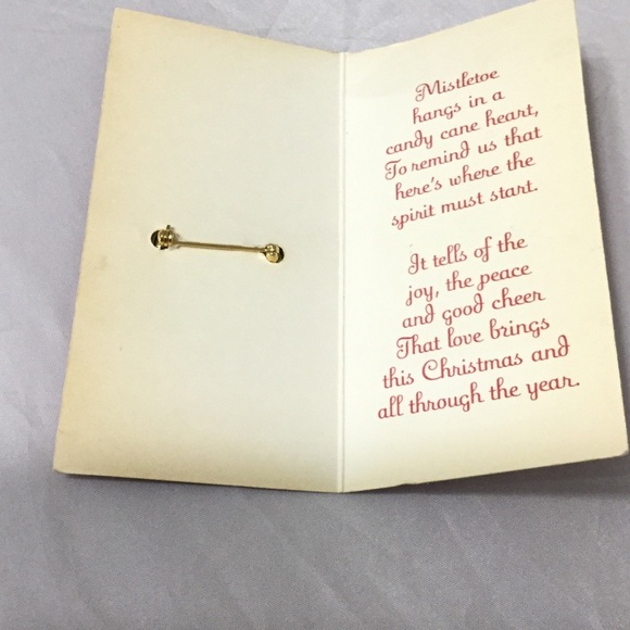 Cloisonné Mistletoe Heart Pin - Picture 4 of 4