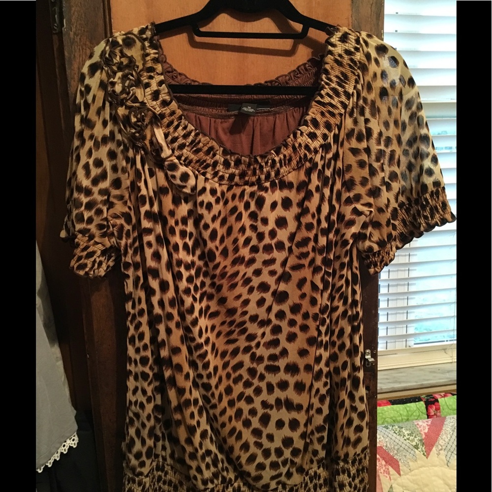 Beautiful leopard INC top. Worn twice