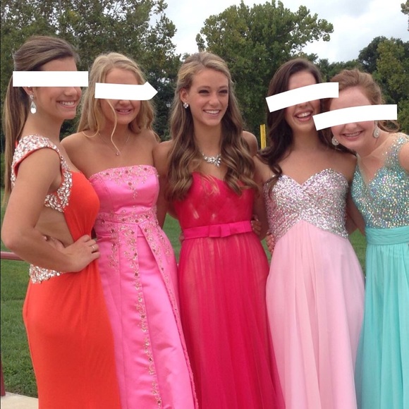 La Femme formal Prom Homecoming dress Size 0 Pink - Picture 6 of 7