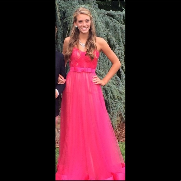 La Femme formal Prom Homecoming dress Size 0 Pink - Picture 2 of 7