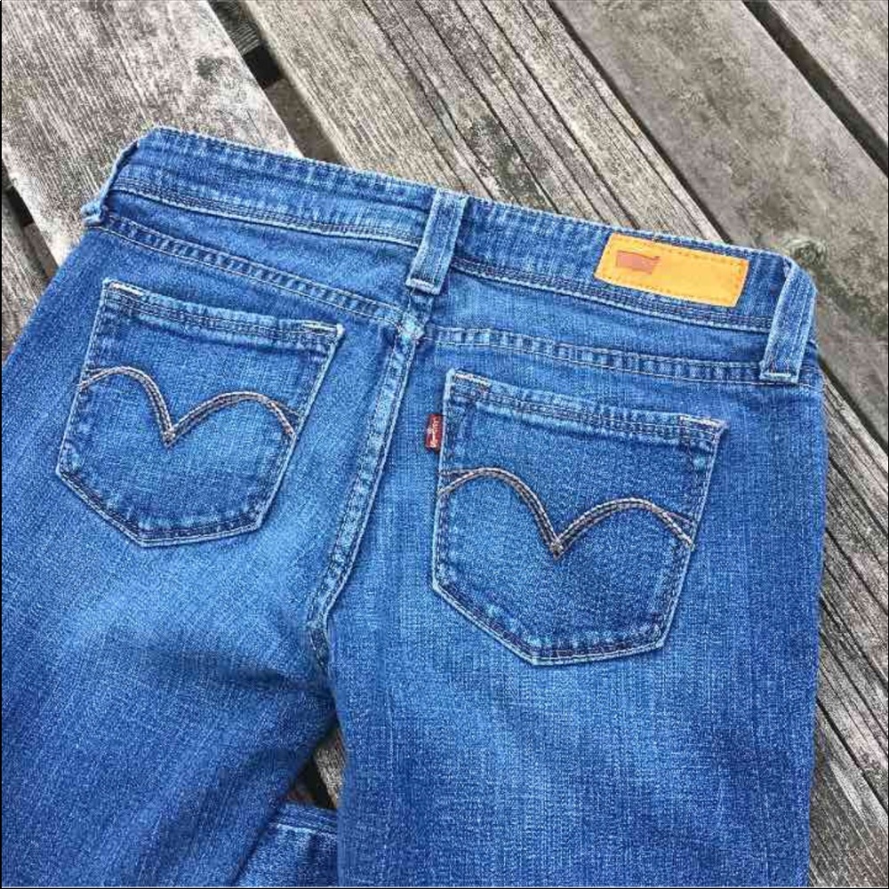 ****SOLD****Levi skinny jeans - Picture 2 of 4