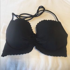 Bikini top. Victoria's Secret 32D