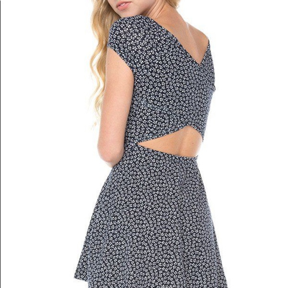 Brandy Melville floral dress with crossed back
