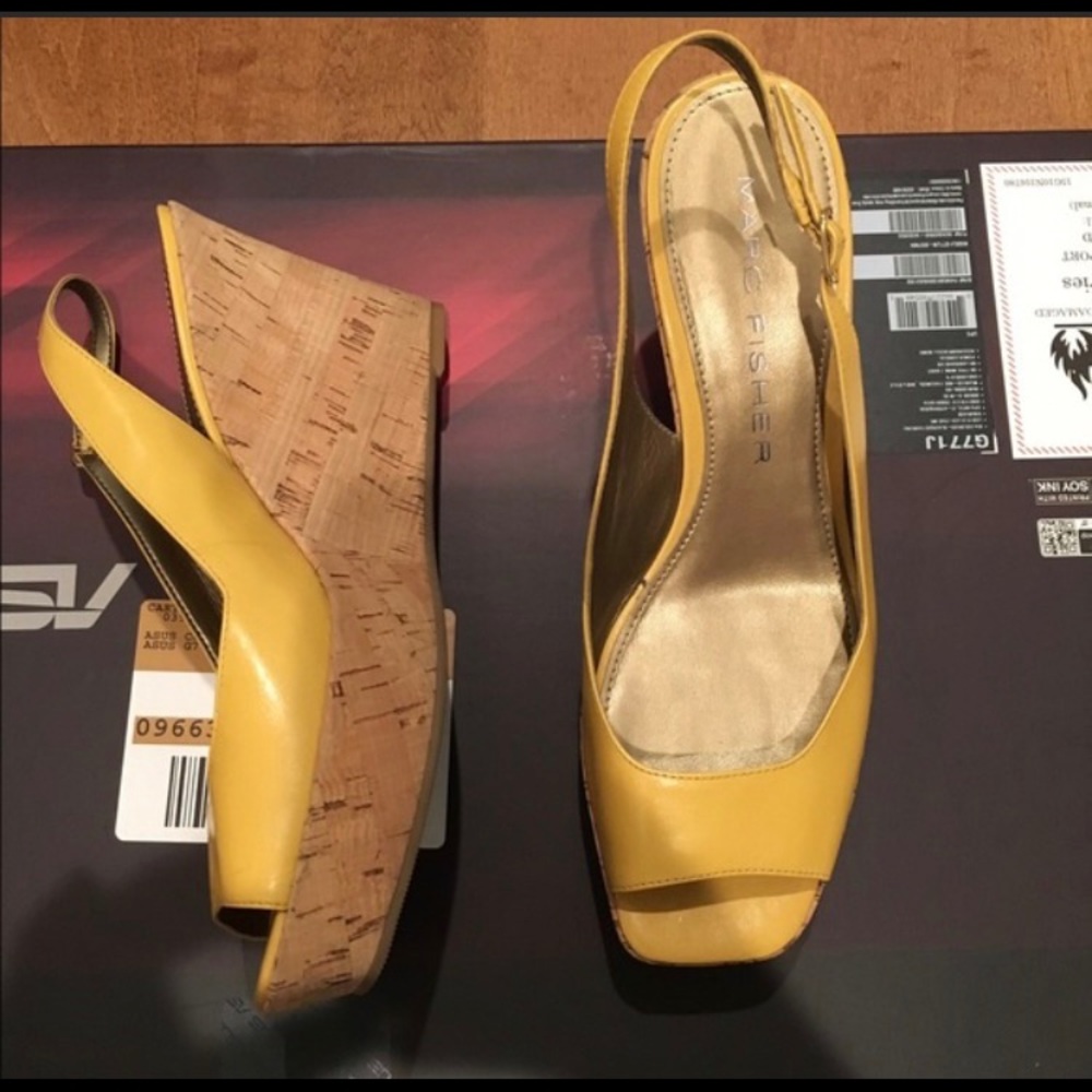 Marc Fischer Wedge heels