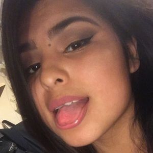 Meet your Posher, Lupita