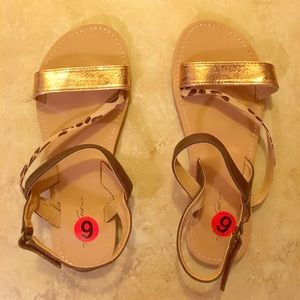 Kenneth Cole Gold and cheetah sandals (never worn)