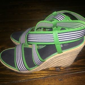 🍀Impo Kelly green espadrille wedges
