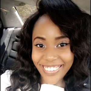 Meet your Posher, Kalia