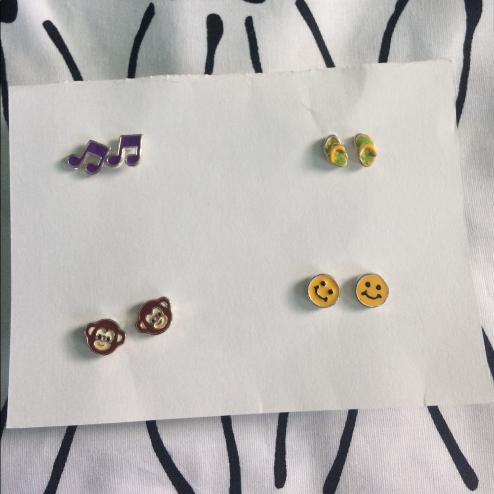 4 Pairs of Cute, Fun Girls Earrings