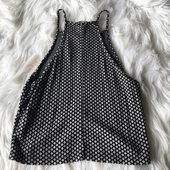 ✨BRANDY MELVILLE HALTER TANK✨ - Picture 4 of 4
