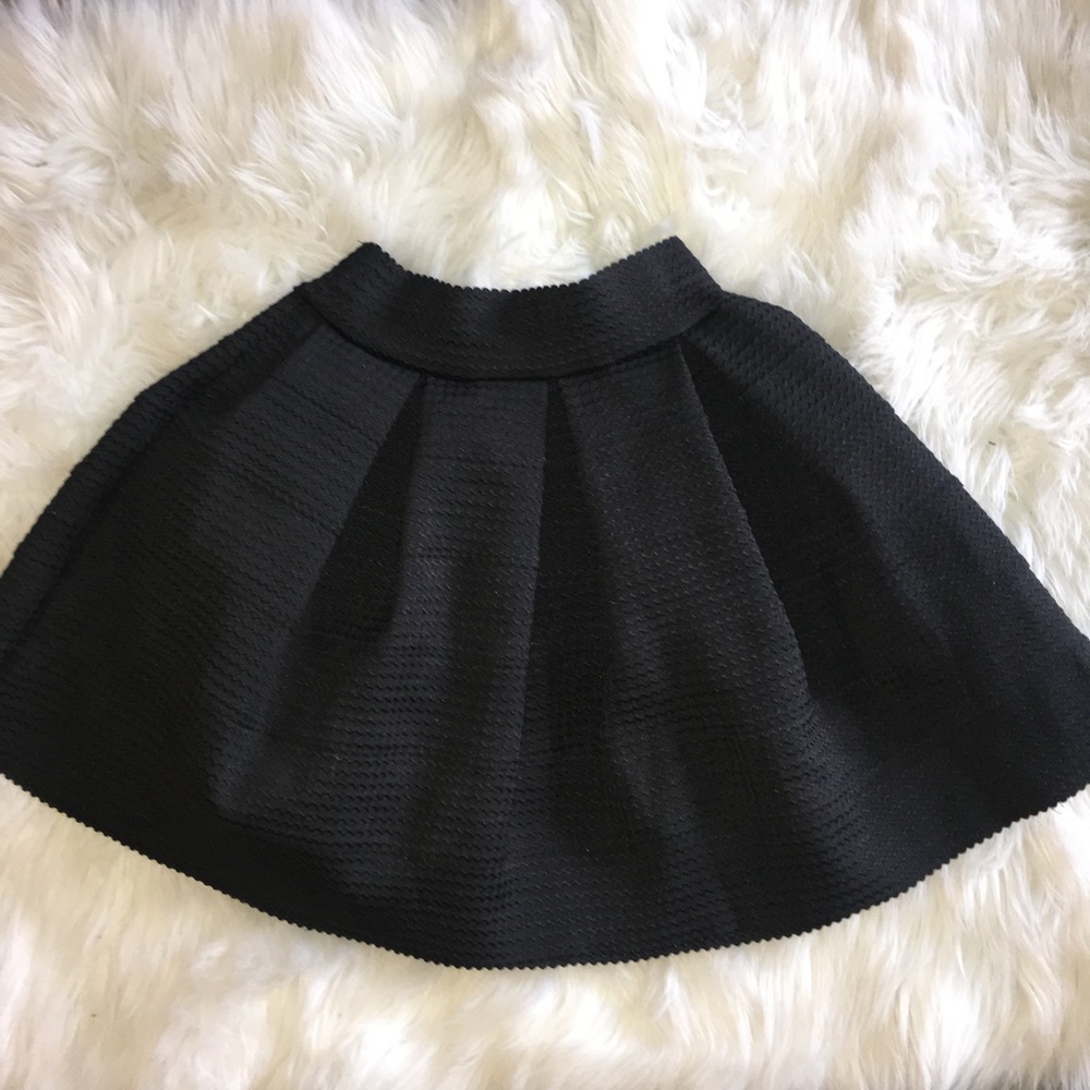 Black skirt