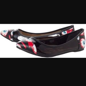 Iron Fist Blood Shot Eye Print Pointed Flats