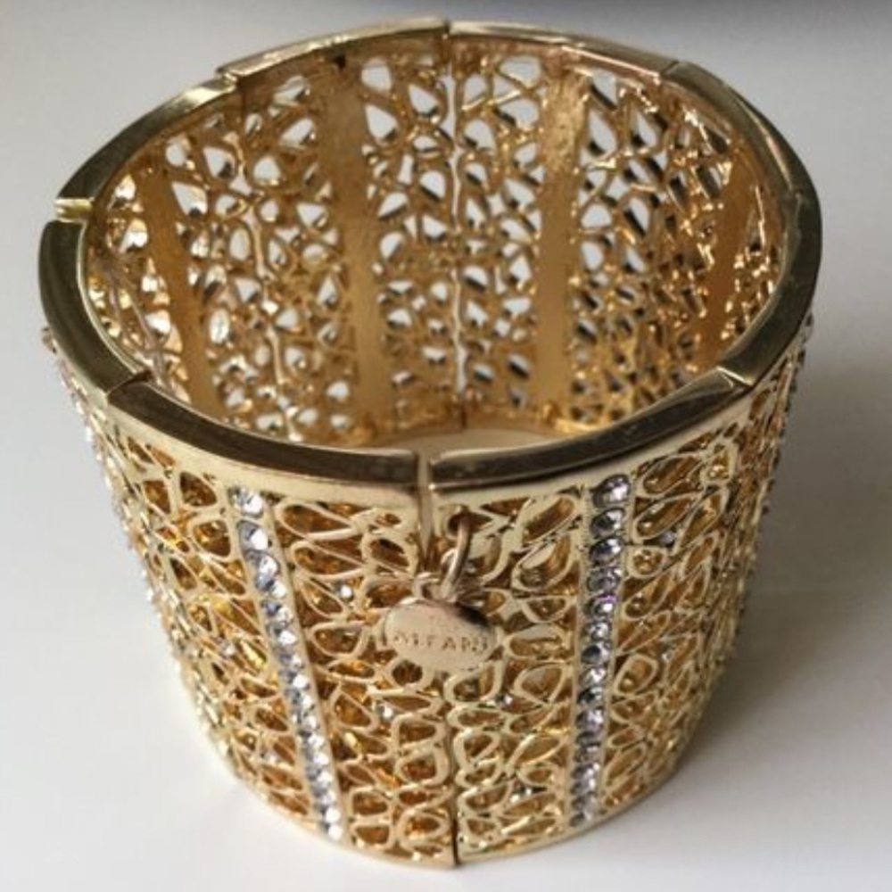 Alfani Gold-Tone Crystals Stretch Bracelet NWT