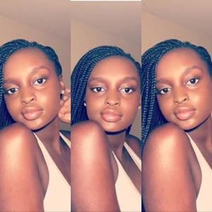 Meet your Posher, Monica